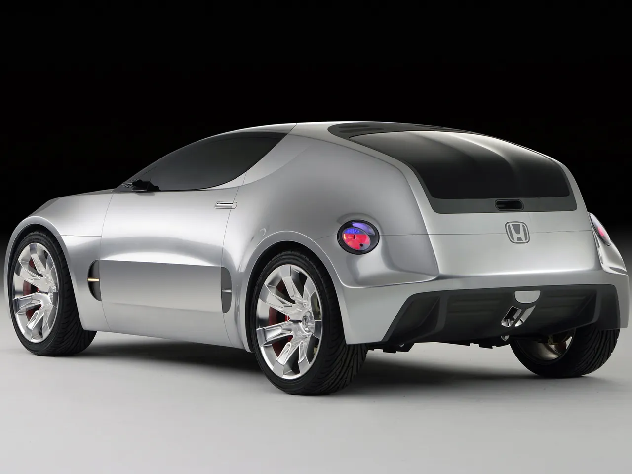 Honda REMIX Concept (2006) – zadní tříčtvrteční pohled