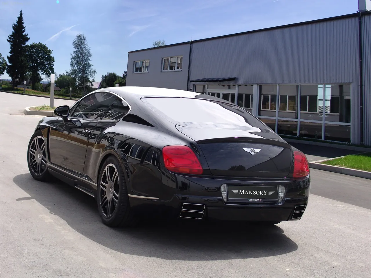 Mansory Bentley Continental GT (2005) – zadní tříčtvrteční pohled