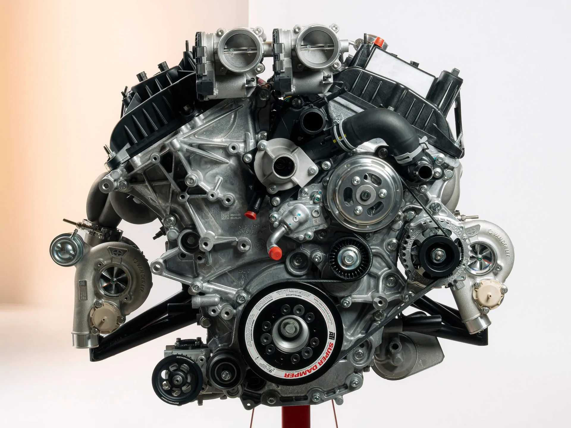 Donkervoort P24 RS (2027) – motor