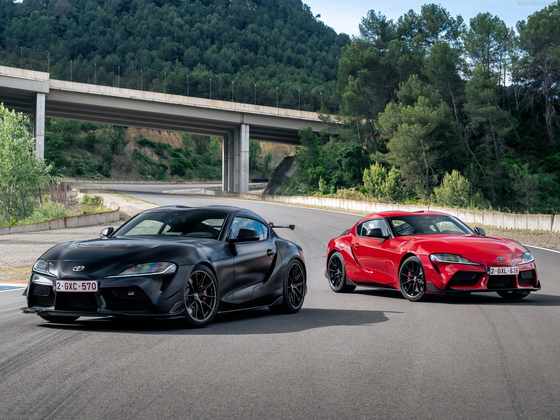 Toyota GR Supra A90 Final Edition [EU] (2026) – skupinový snímek