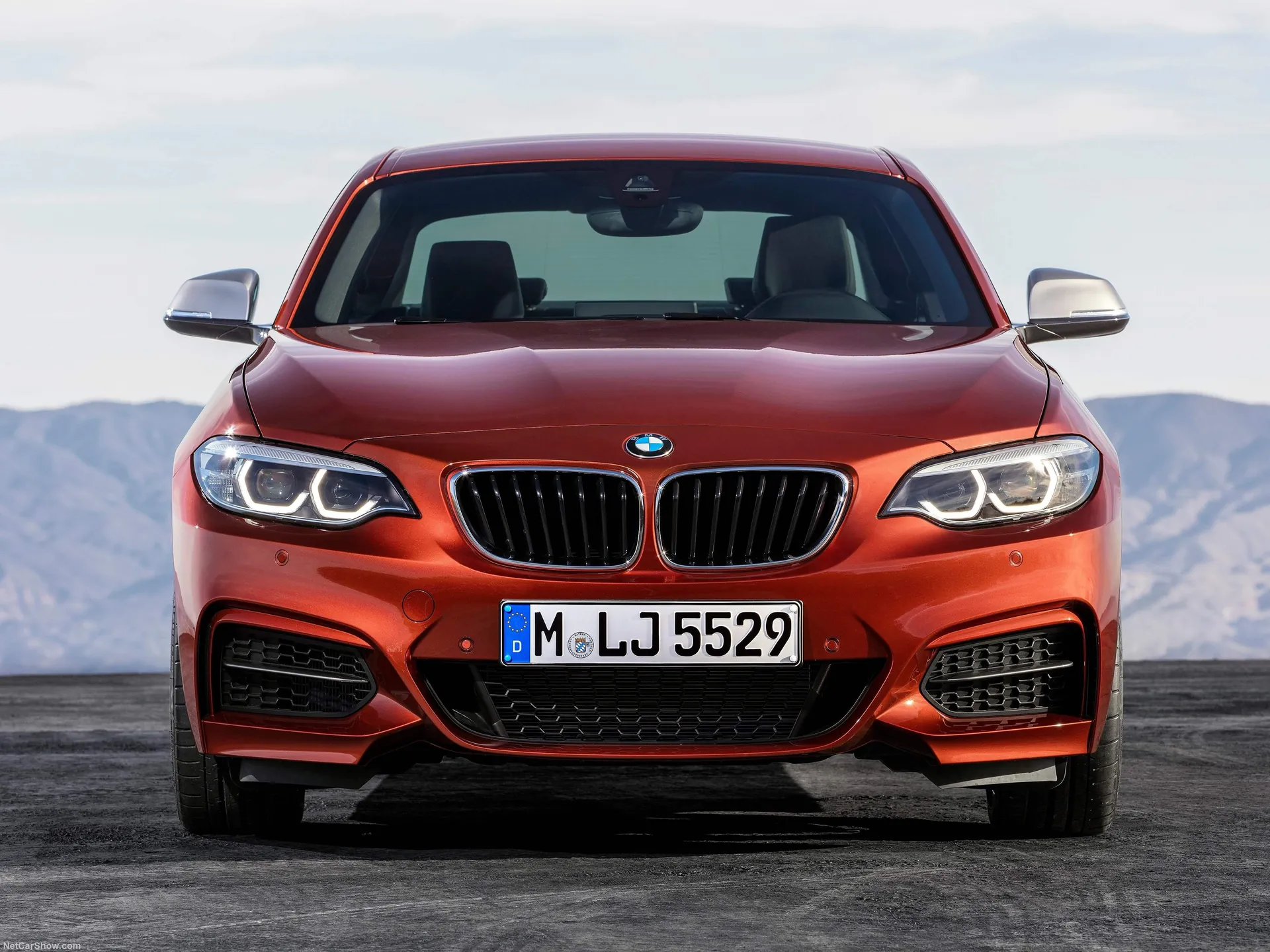 BMW M240i Coupe (2018) - Front