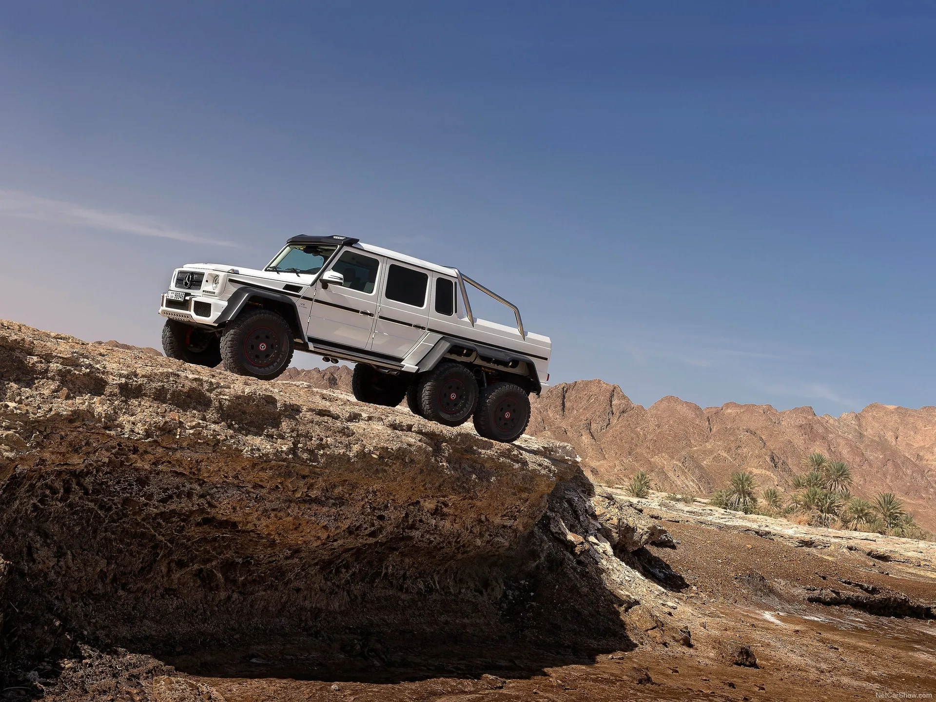Mercedes-Benz G63 AMG 6x6 Concept (2013)