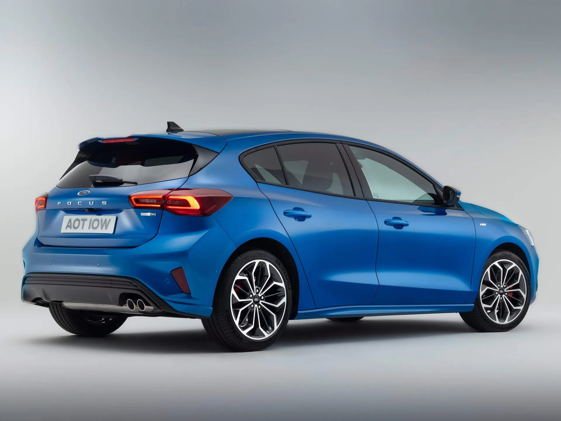 Ford Focus (2022) – zadní tříčtvrteční pohled