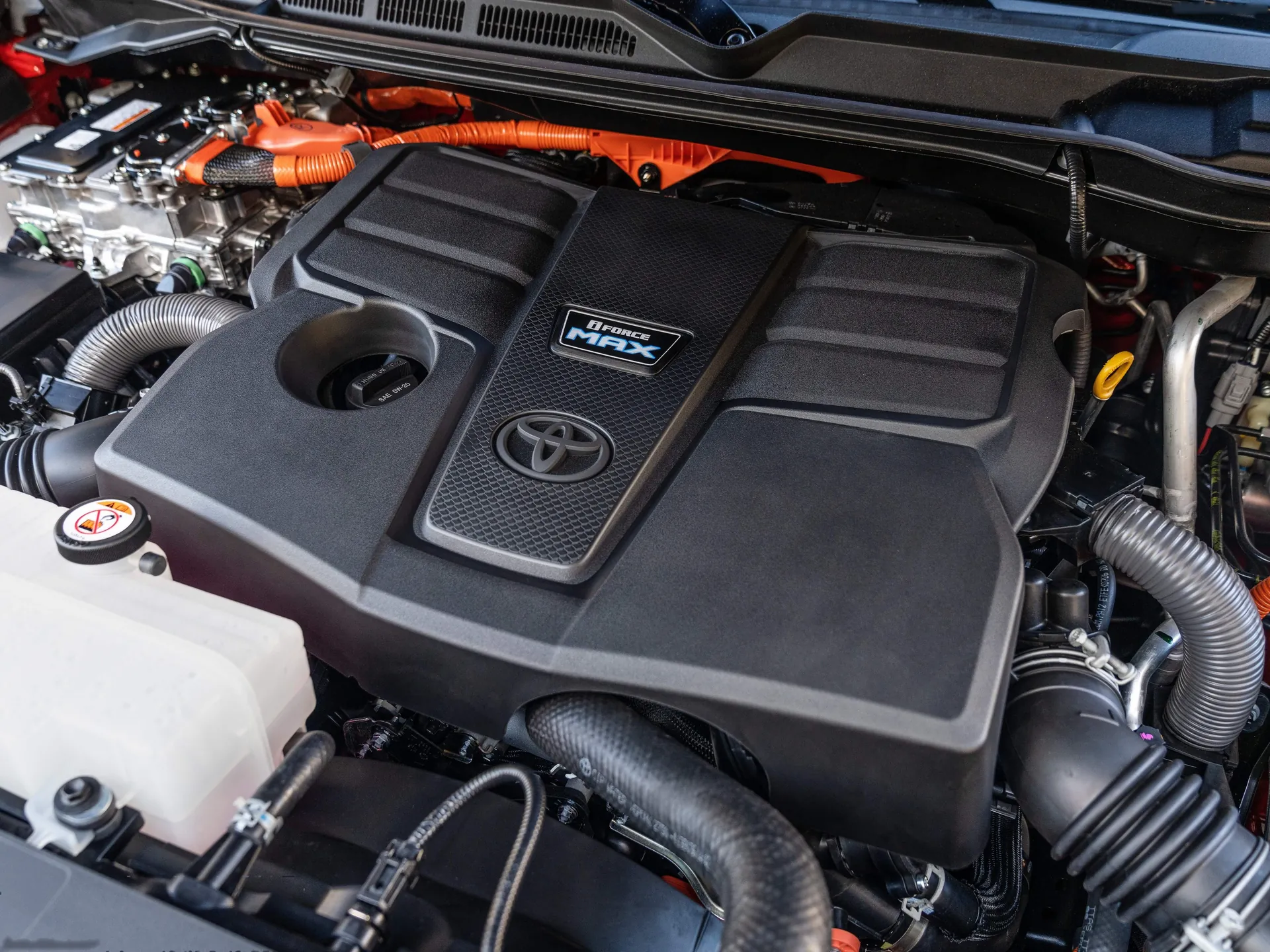 Toyota Sequoia (2023) - Engine