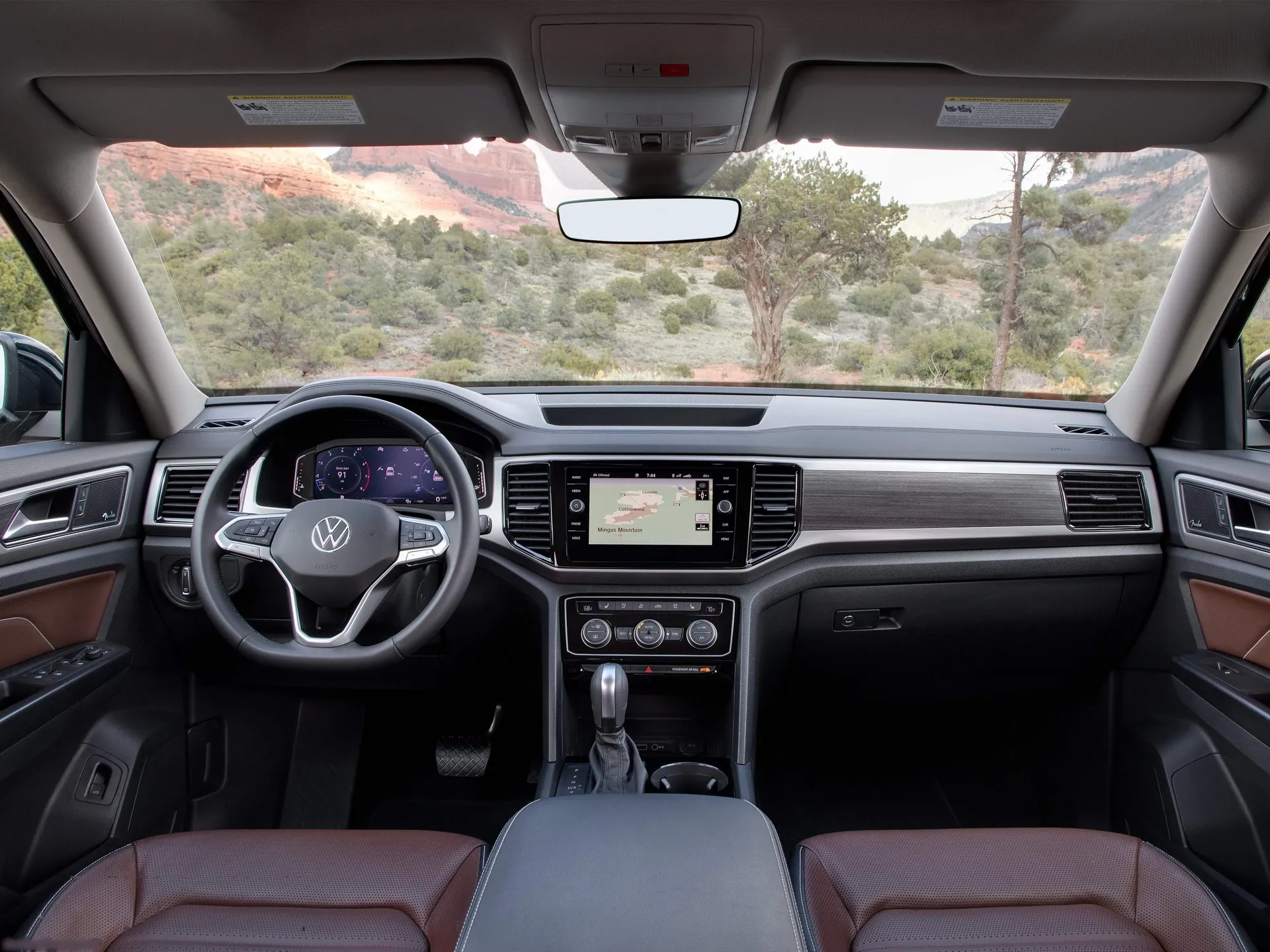 Volkswagen Atlas Basecamp (2021) - Interior