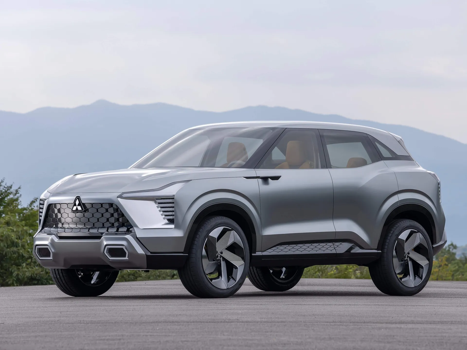Mitsubishi XFC Concept (2022)