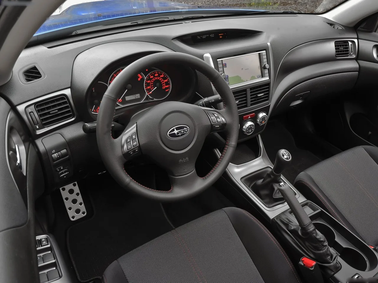 Subaru Impreza WRX (2011) – interiér