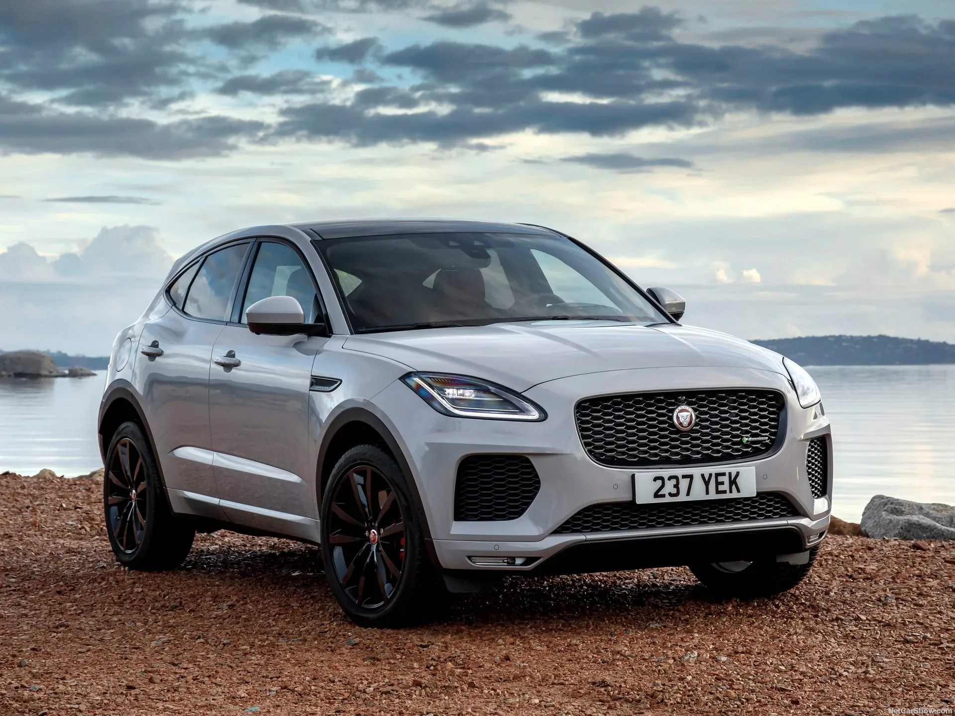 Jaguar E-Pace (2018)