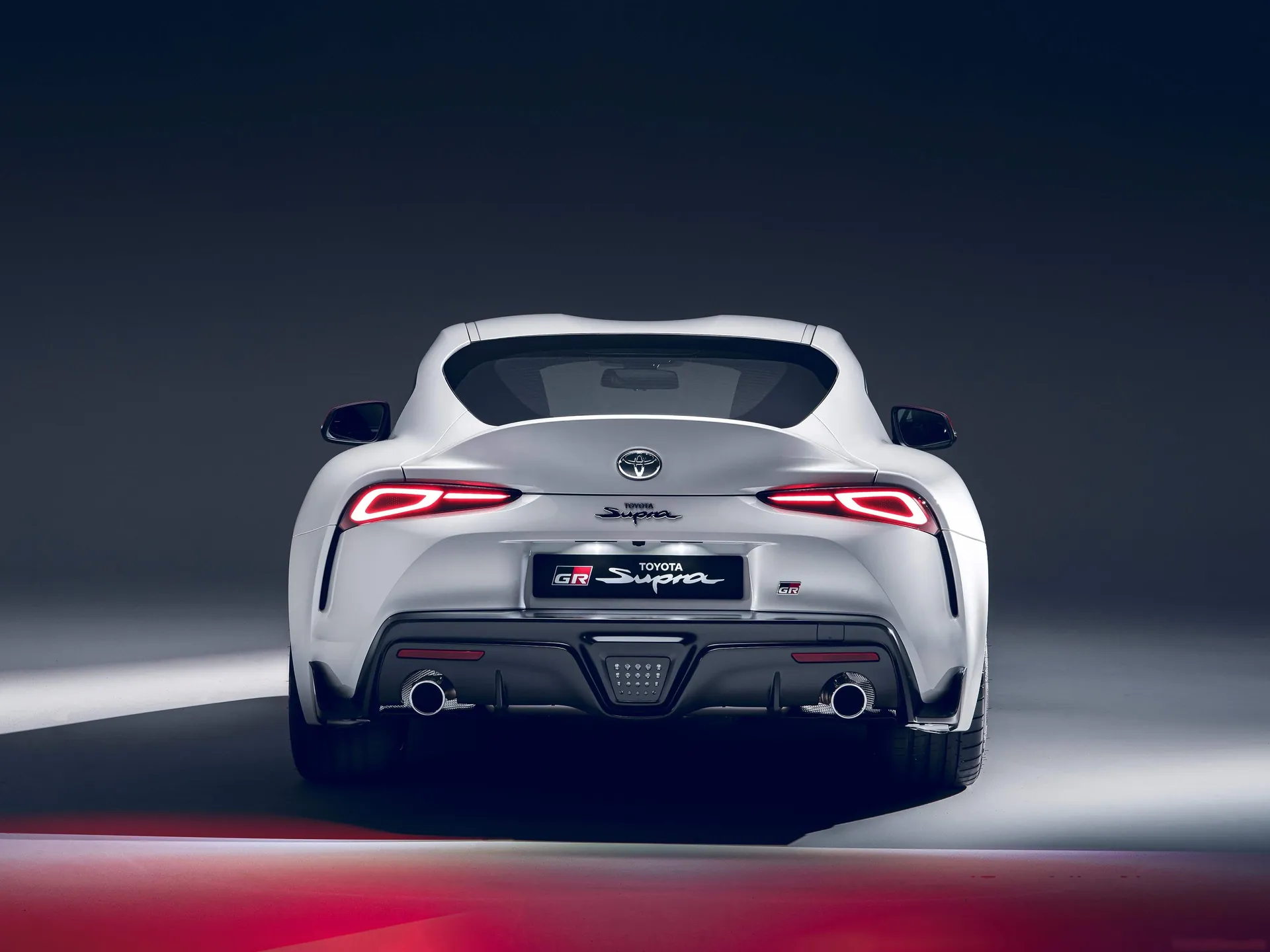 Toyota Supra 2.0L Turbo (2020) - Rear