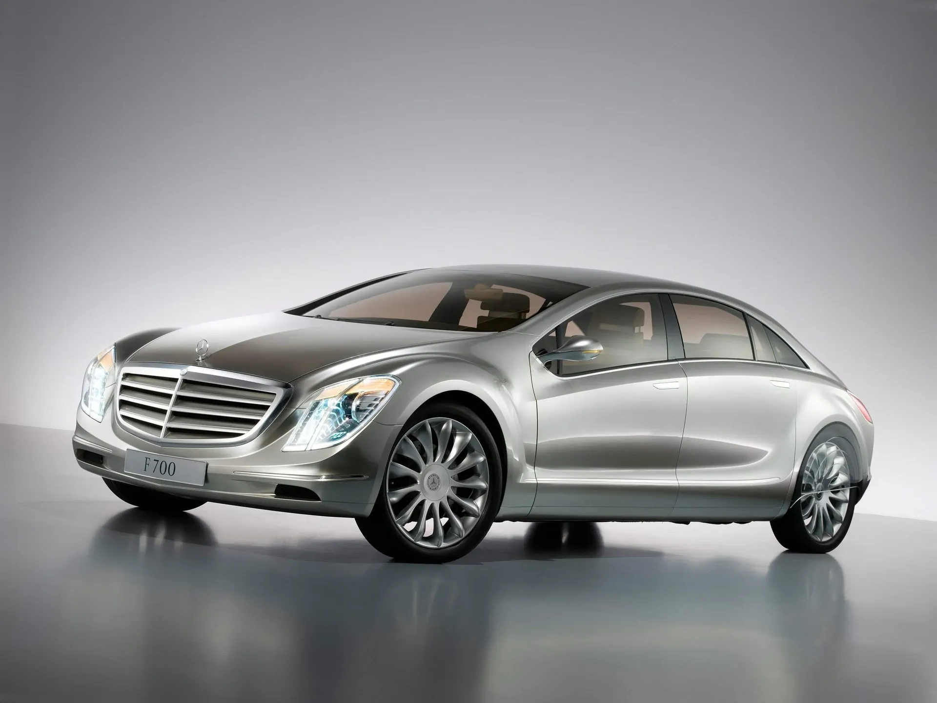 Mercedes-Benz F700 Concept (2007)
