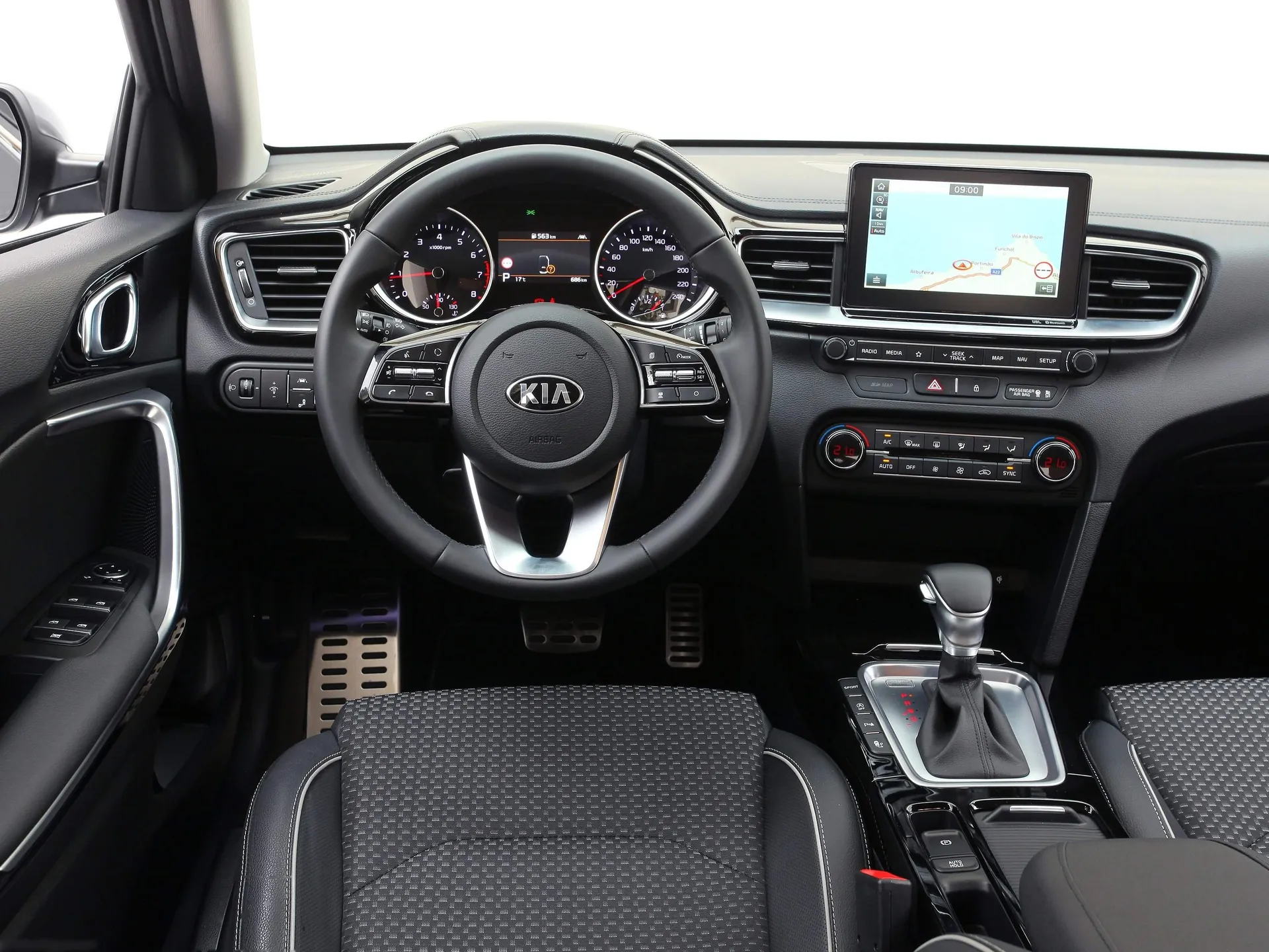 Kia Ceed (2019) – interiér