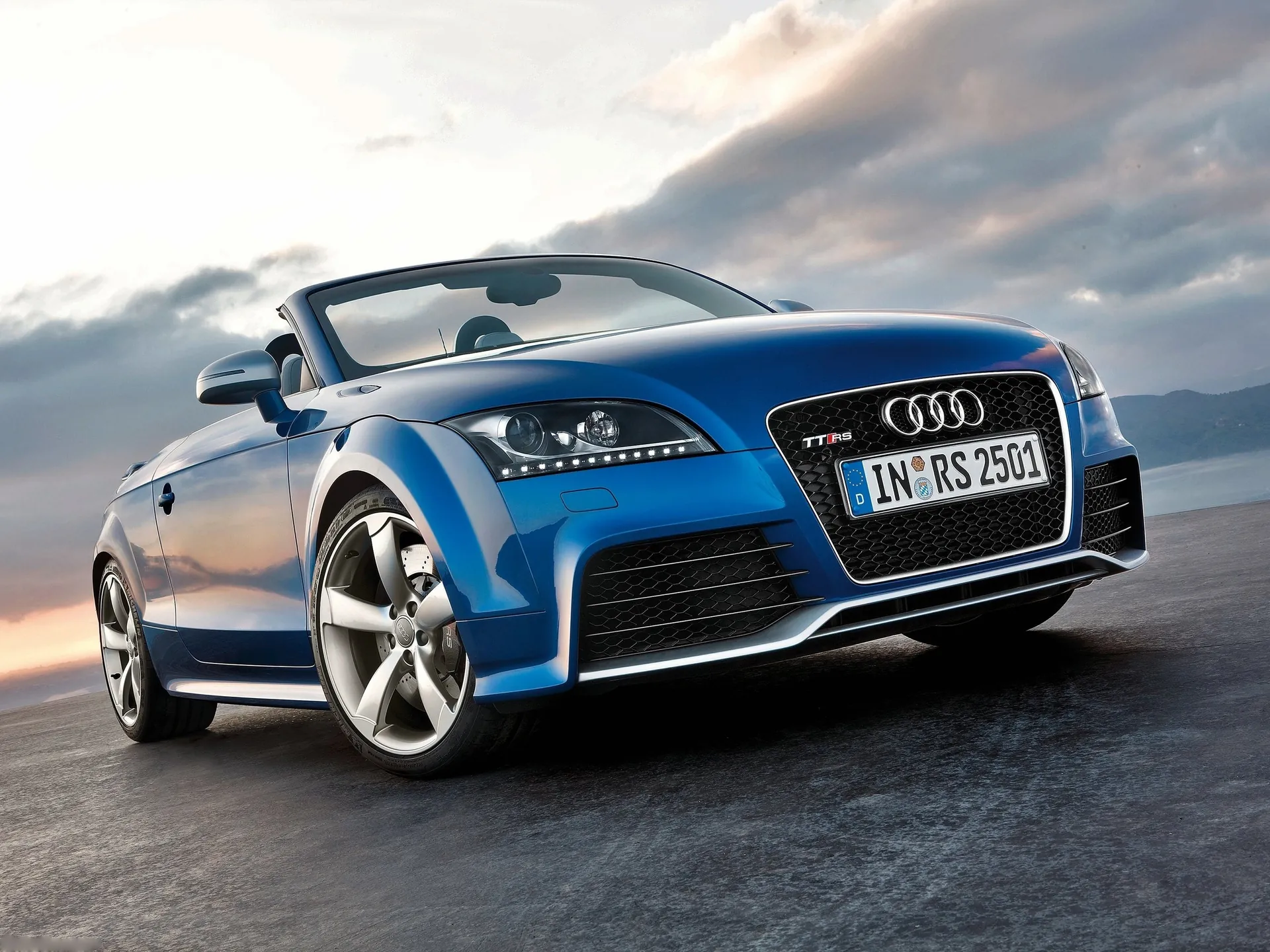 Audi TT RS Roadster (2010)