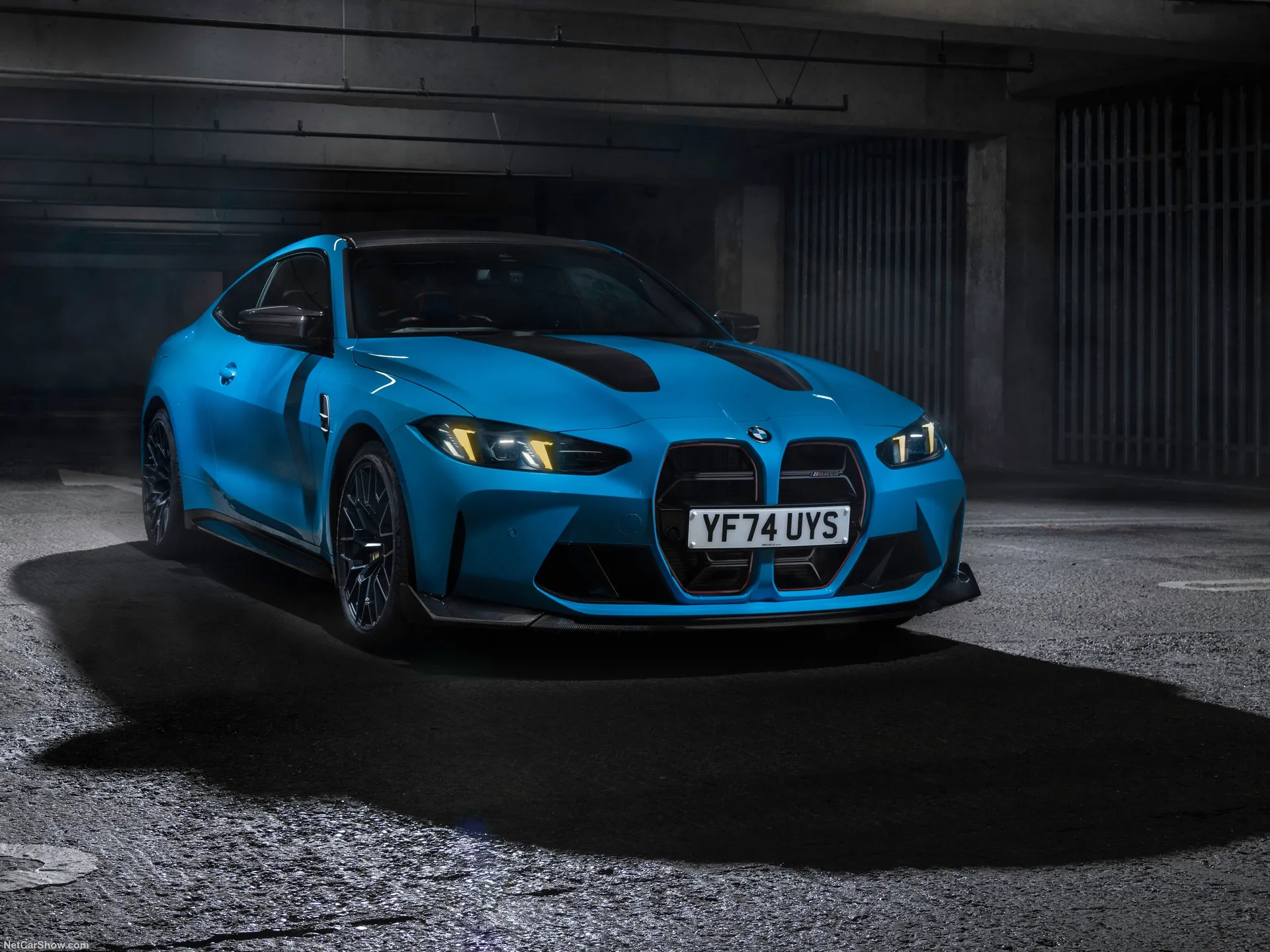 BMW M4 CS [UK] (2025)