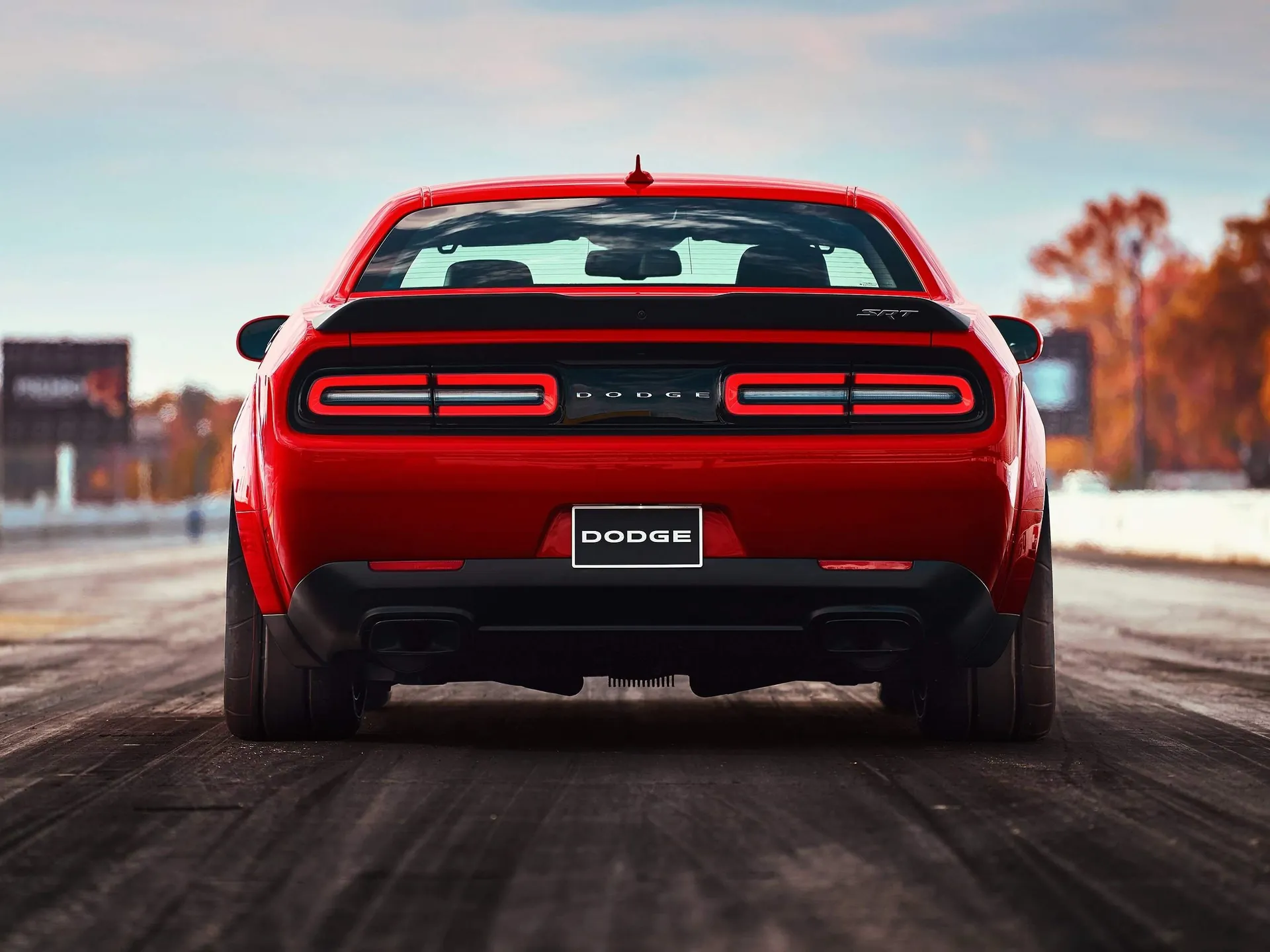 Dodge Challenger SRT Demon (2018) – zezadu