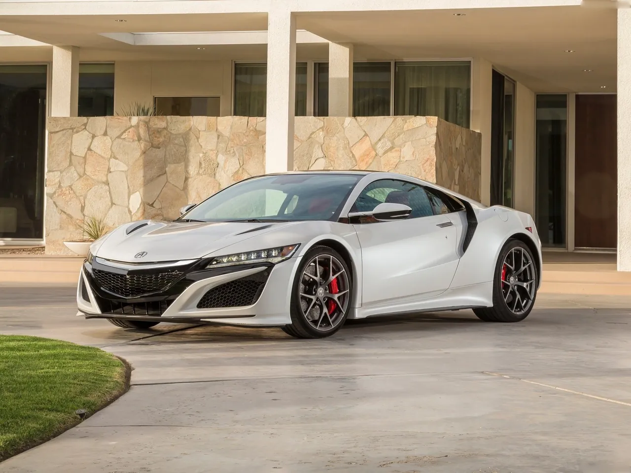 Acura NSX (2017)