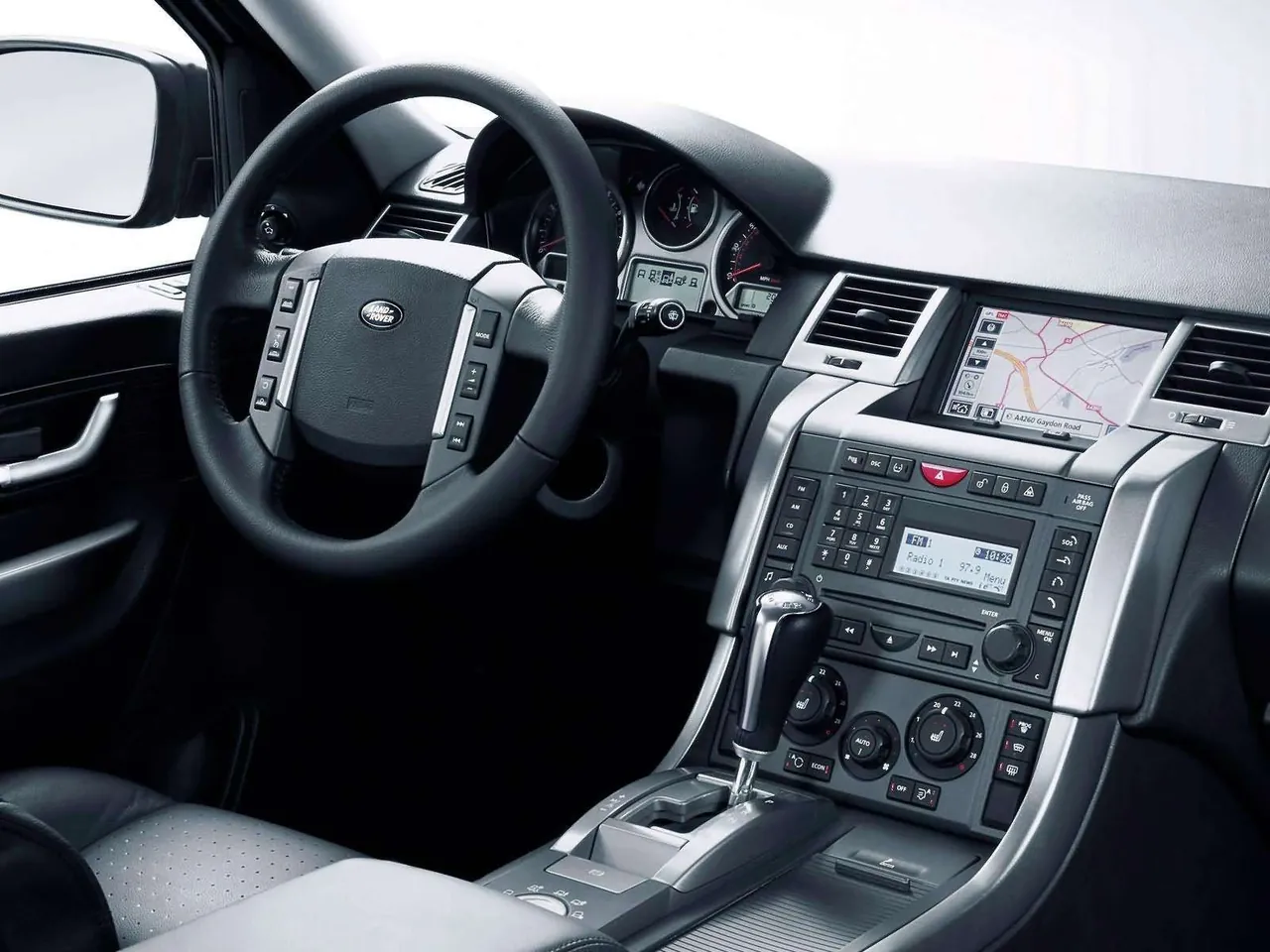Land Rover Range Rover Sport (2006) – interiér