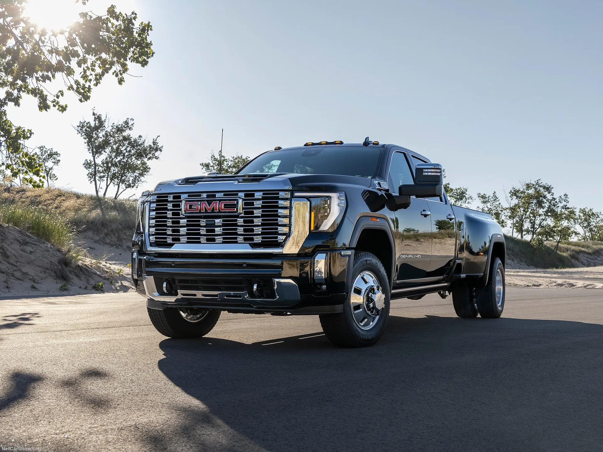 GMC Sierra HD (2024)