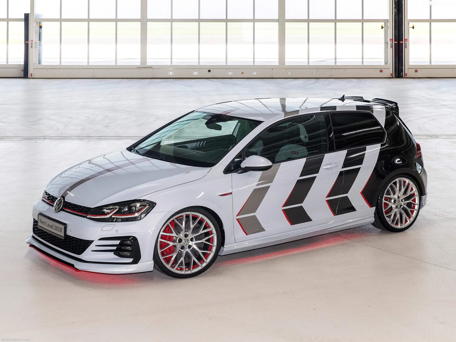 Volkswagen Golf GTI Next Level Concept (2018)