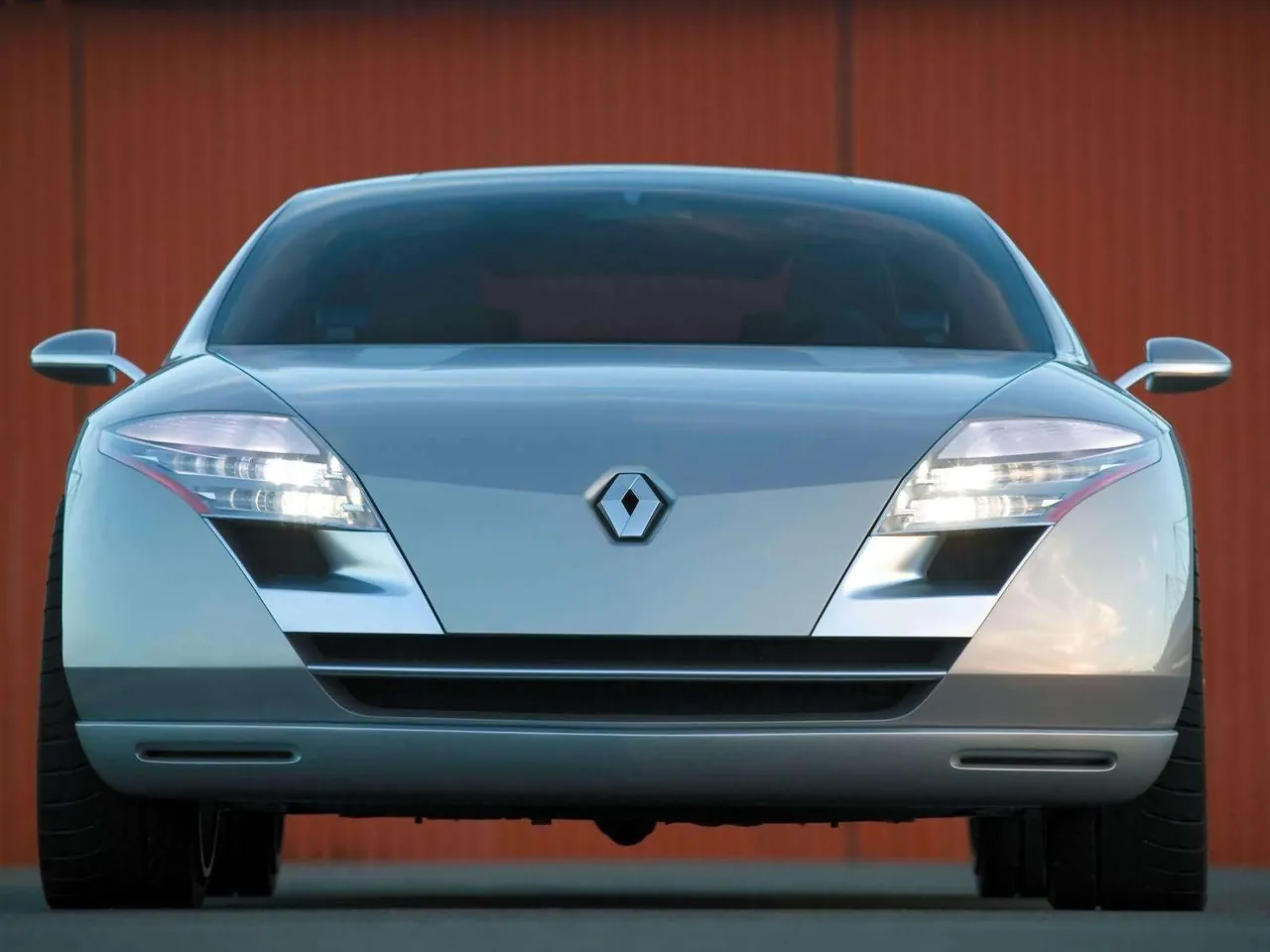 Renault Fluence Concept (2004) – zepředu