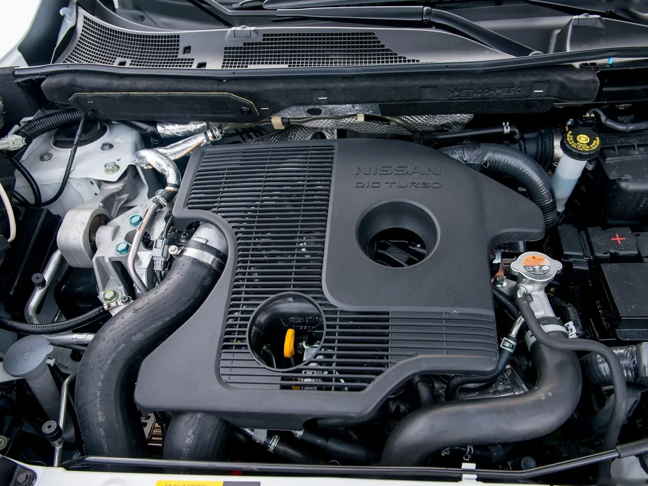 Nissan Juke Nismo RS (2015) – motor