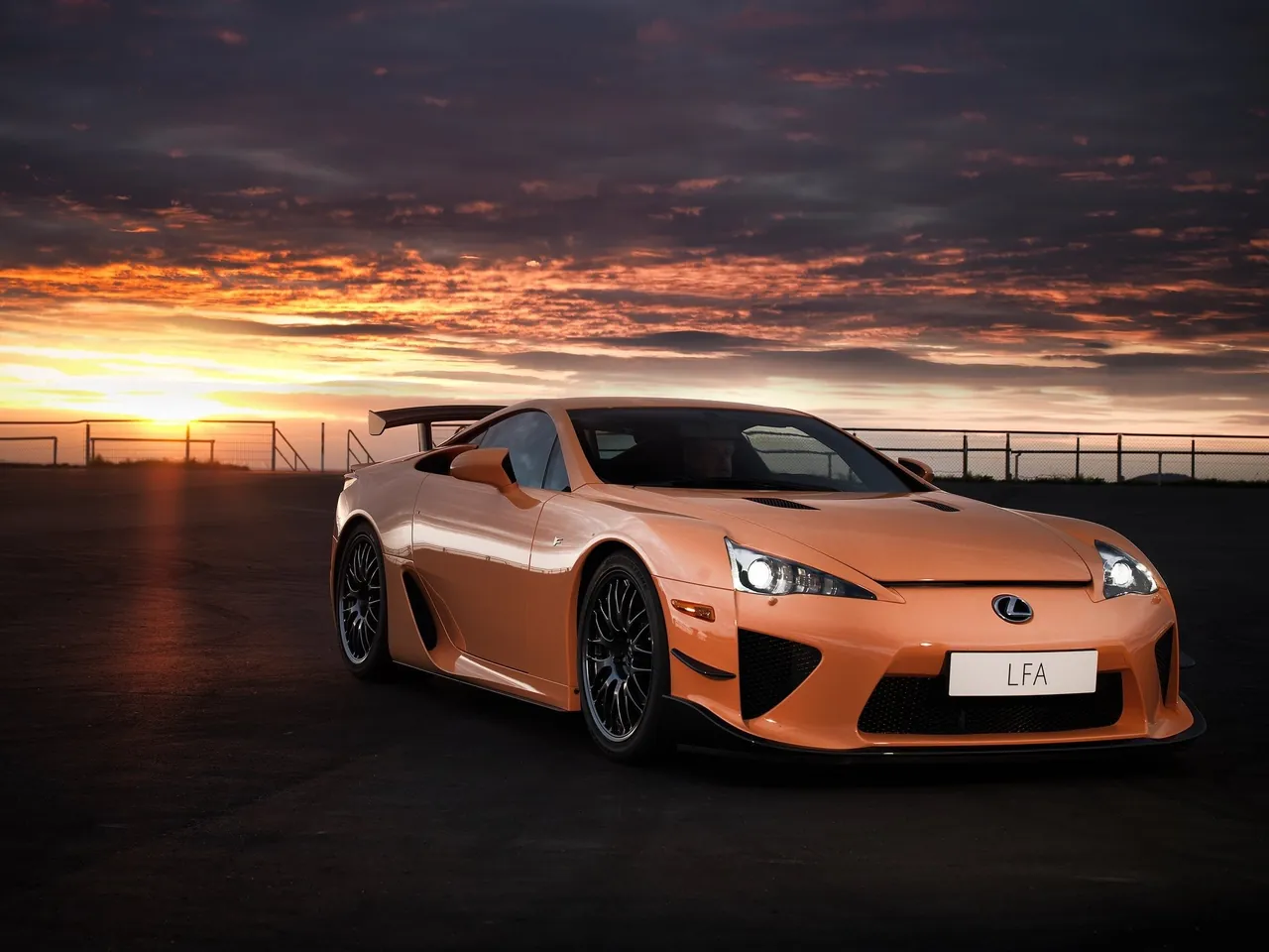 Lexus LFA Nurburgring Package (2012)