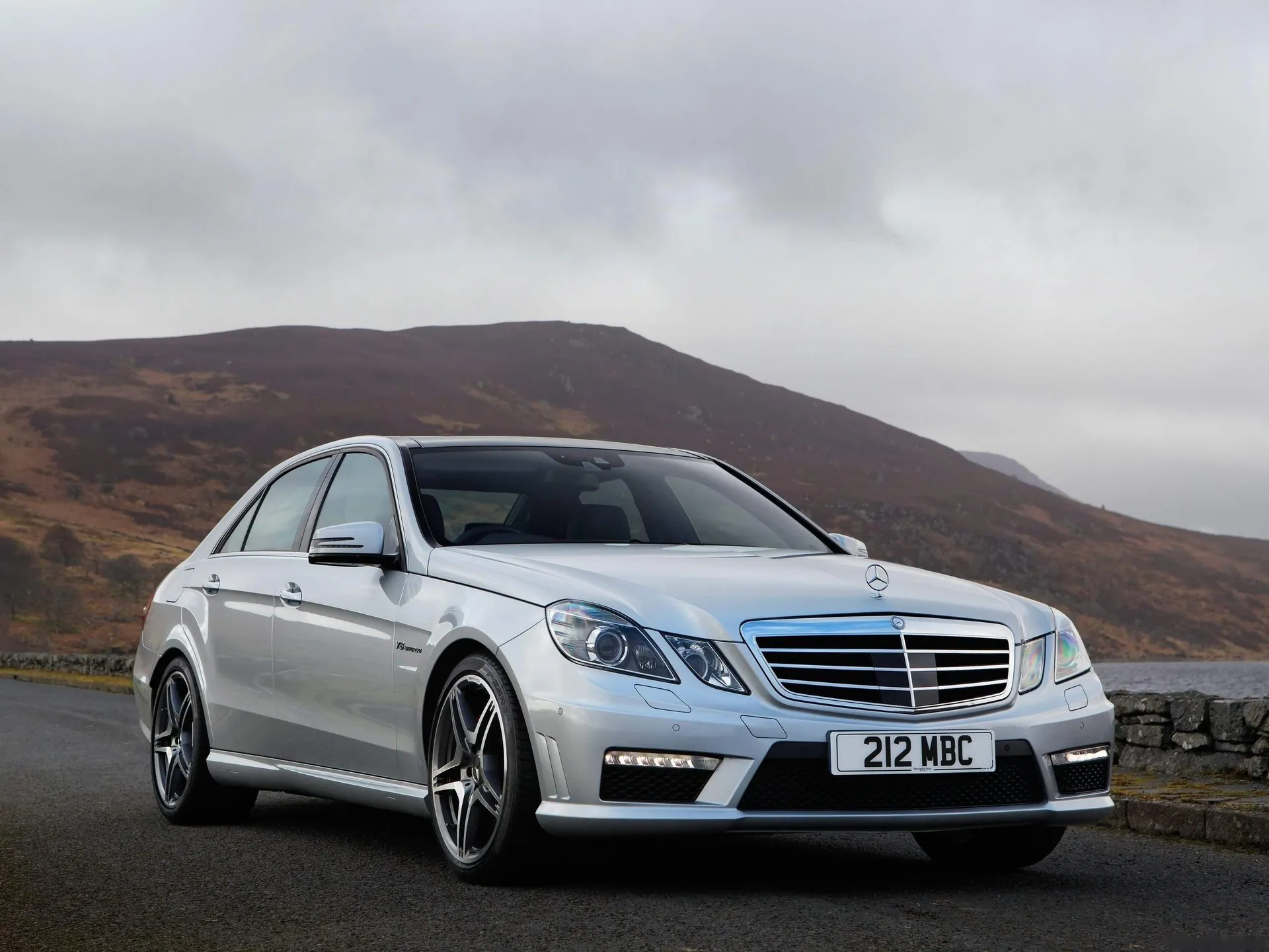 Mercedes-Benz E63 AMG (2012)