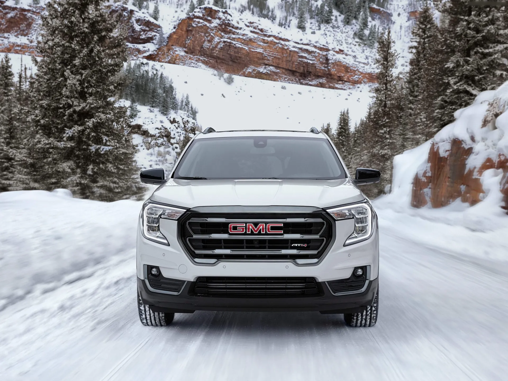 GMC Terrain AT4 (2022) – zepředu