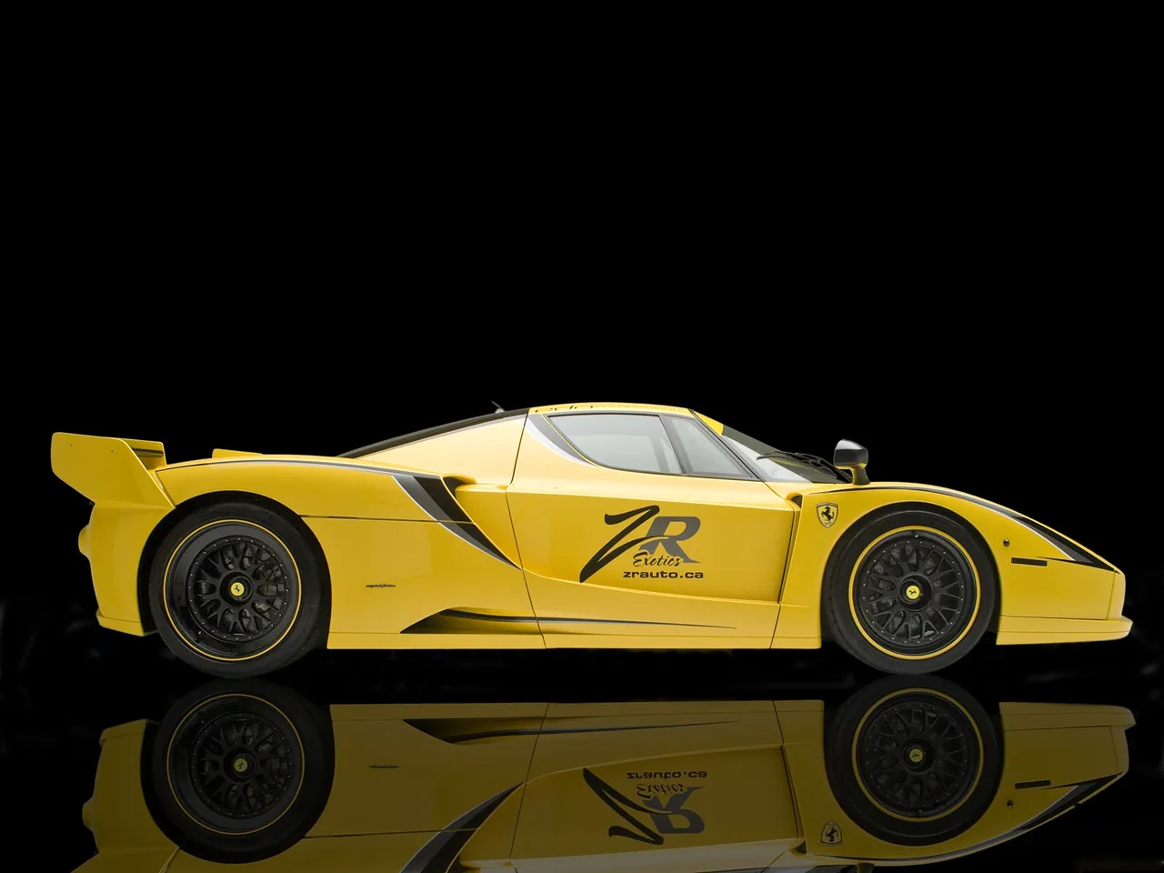 Edo Ferrari Enzo XX Evolution (2009) – boční profil