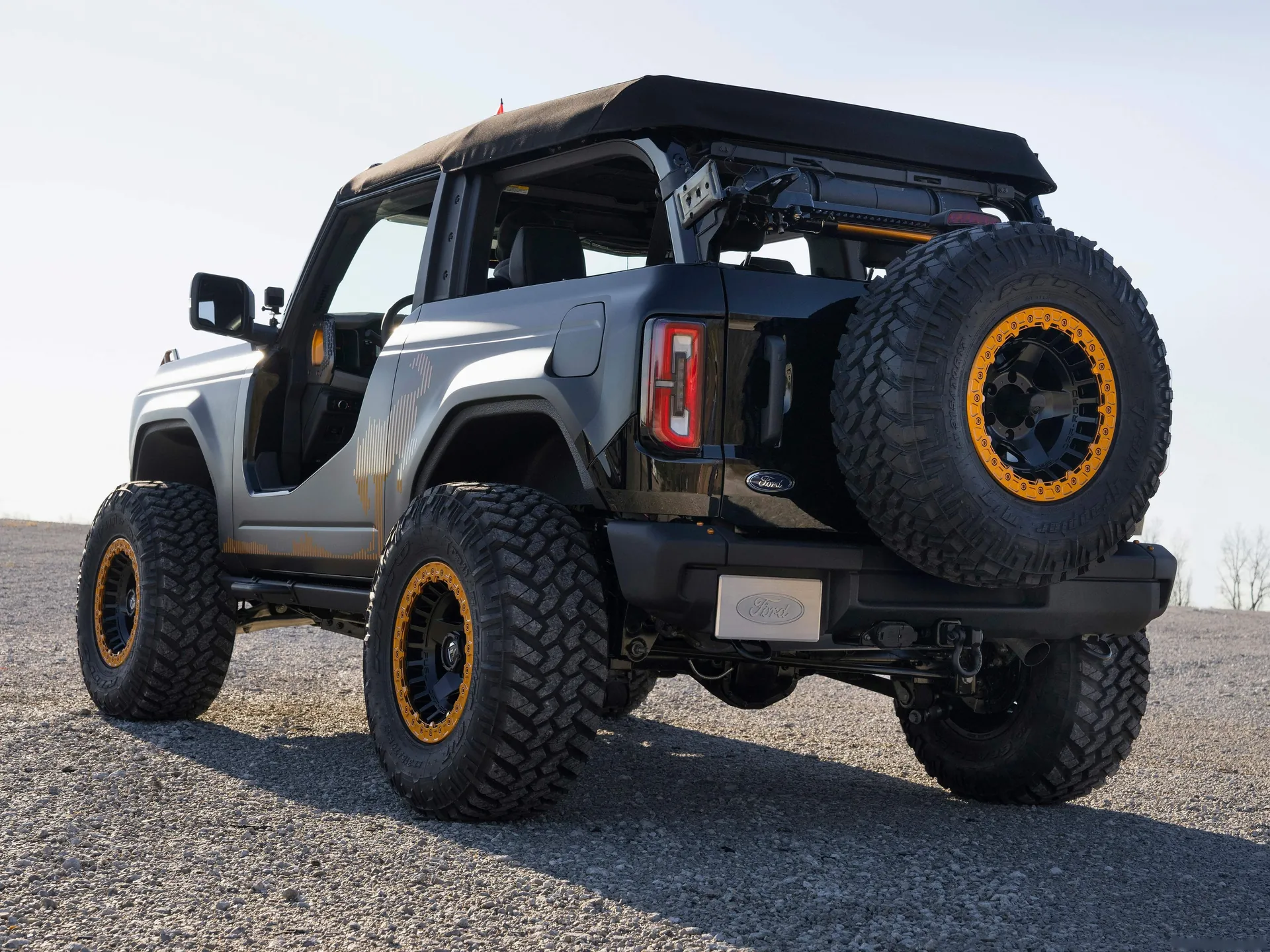 Ford Bronco Badlands Sasquatch 2-Door Concept (2020) - Rear Three-Quarter