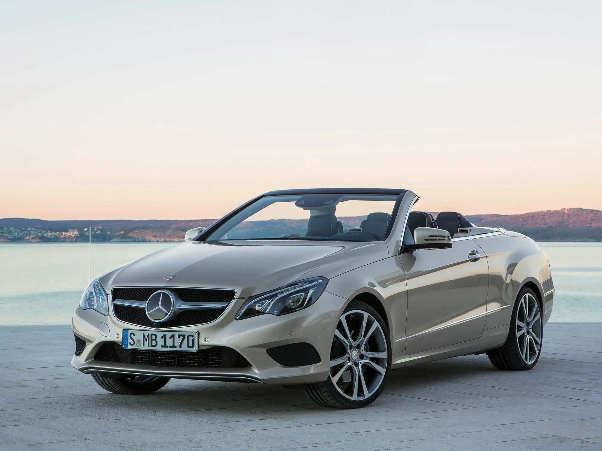Mercedes-Benz E-Class Cabriolet (2014)