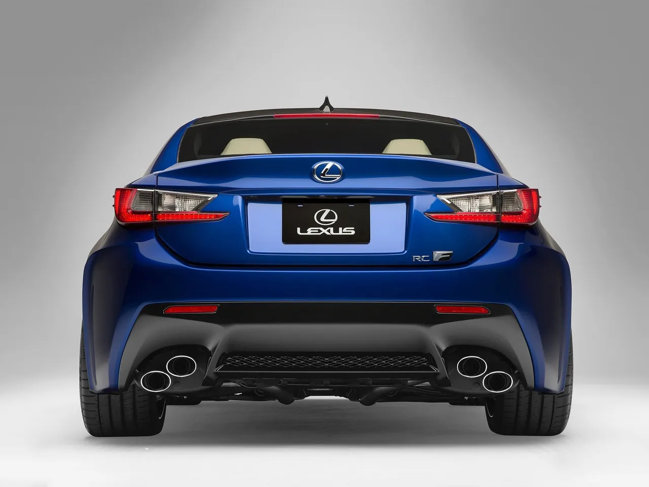 Lexus RC F (2015) – zezadu