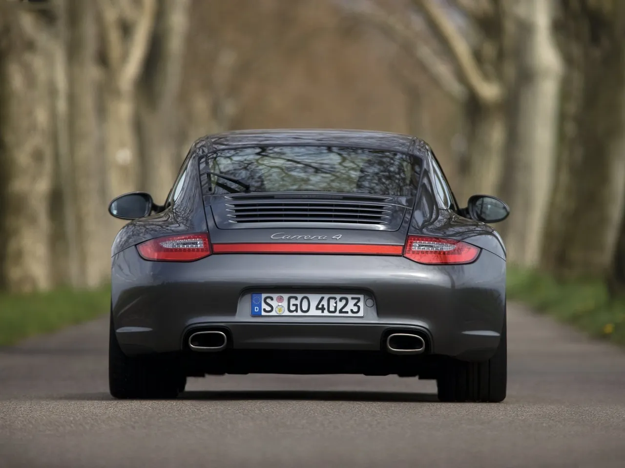 Porsche 911 Carrera 4 (2009) - Rear
