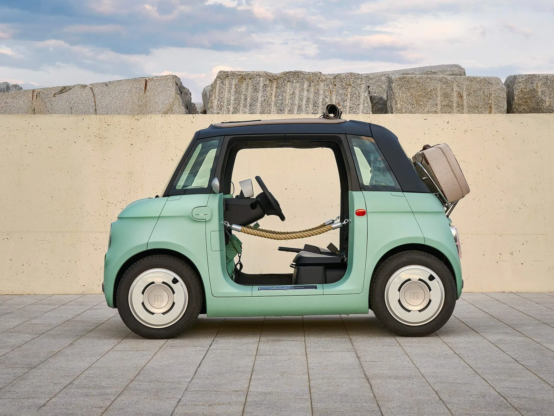 Fiat Topolino (2024) – boční profil