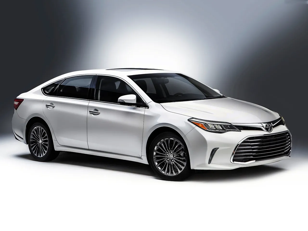 Toyota Avalon (2016)