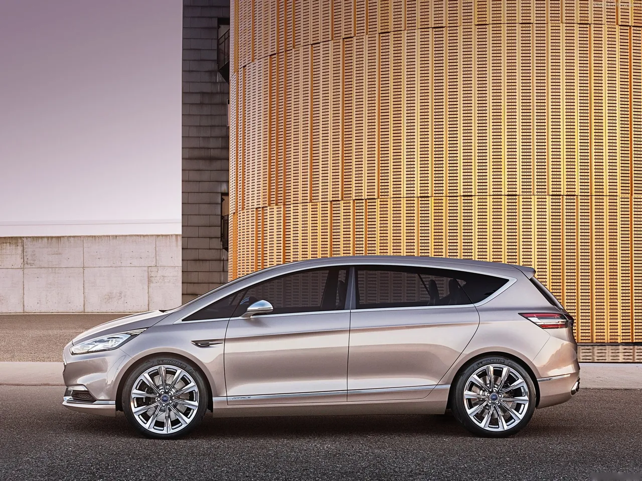 Ford S-MAX Vignale Concept (2014) – boční profil