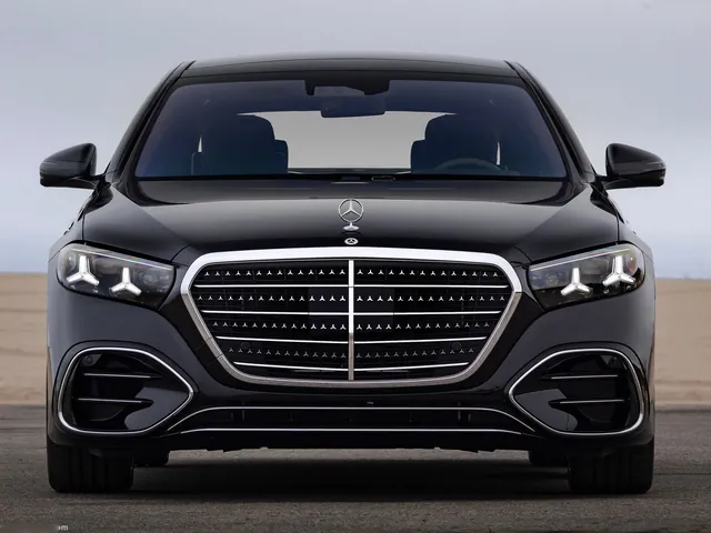 Mercedes-Benz S580 4Matic [US] (2027)