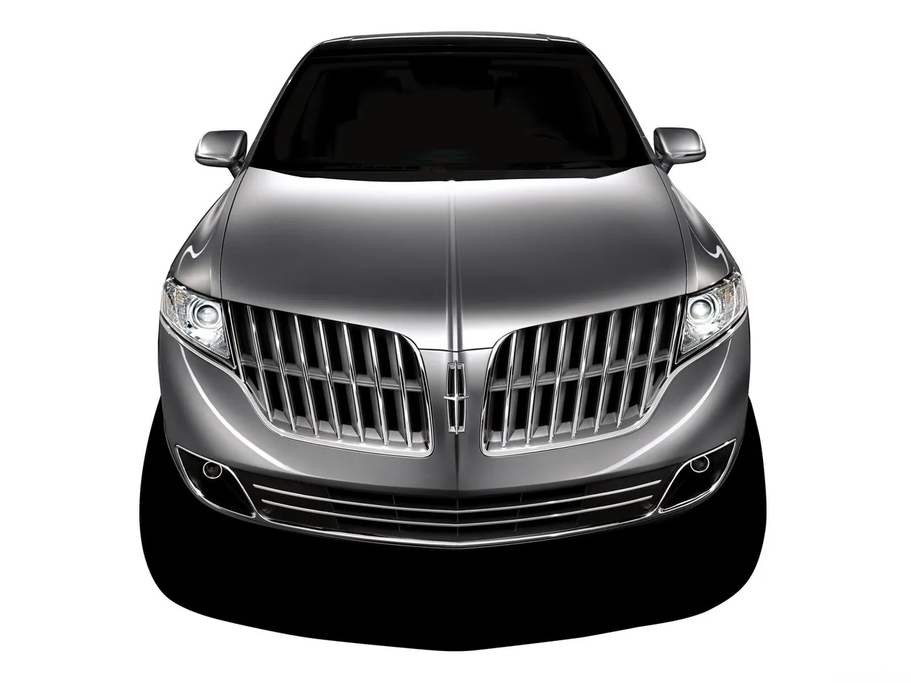 Lincoln MKT (2010) – zepředu