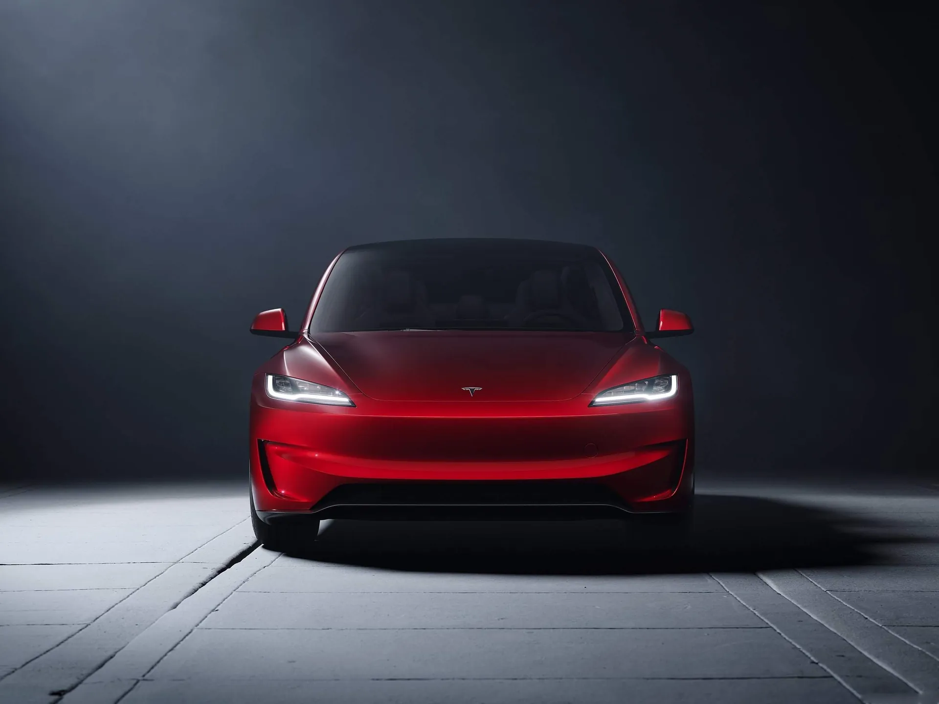 Tesla Model 3 Performance (2025) – zepředu