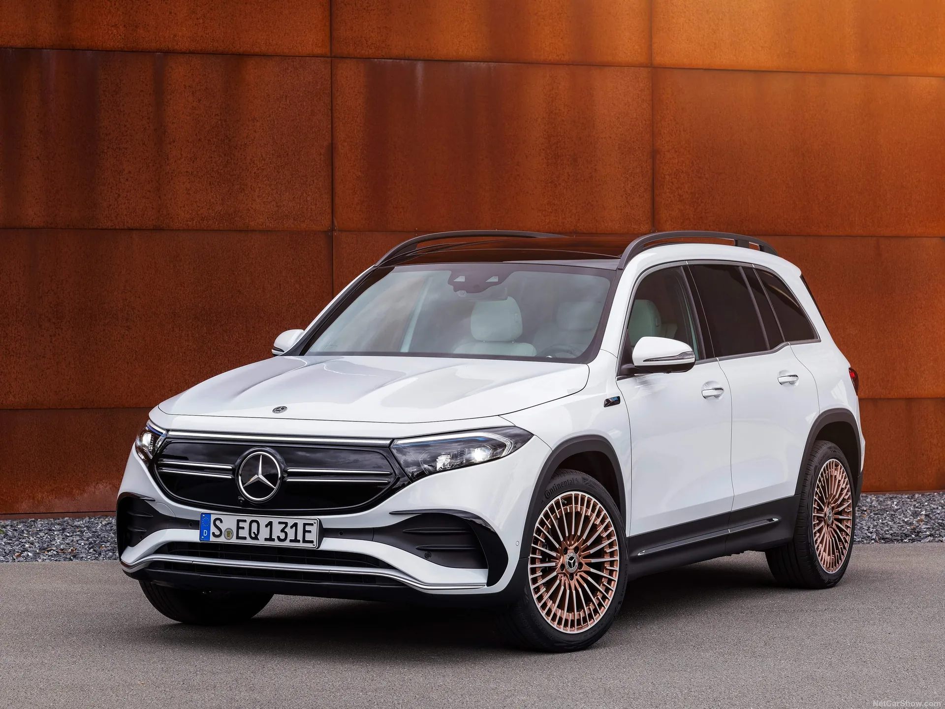 Mercedes-Benz EQB (2022)