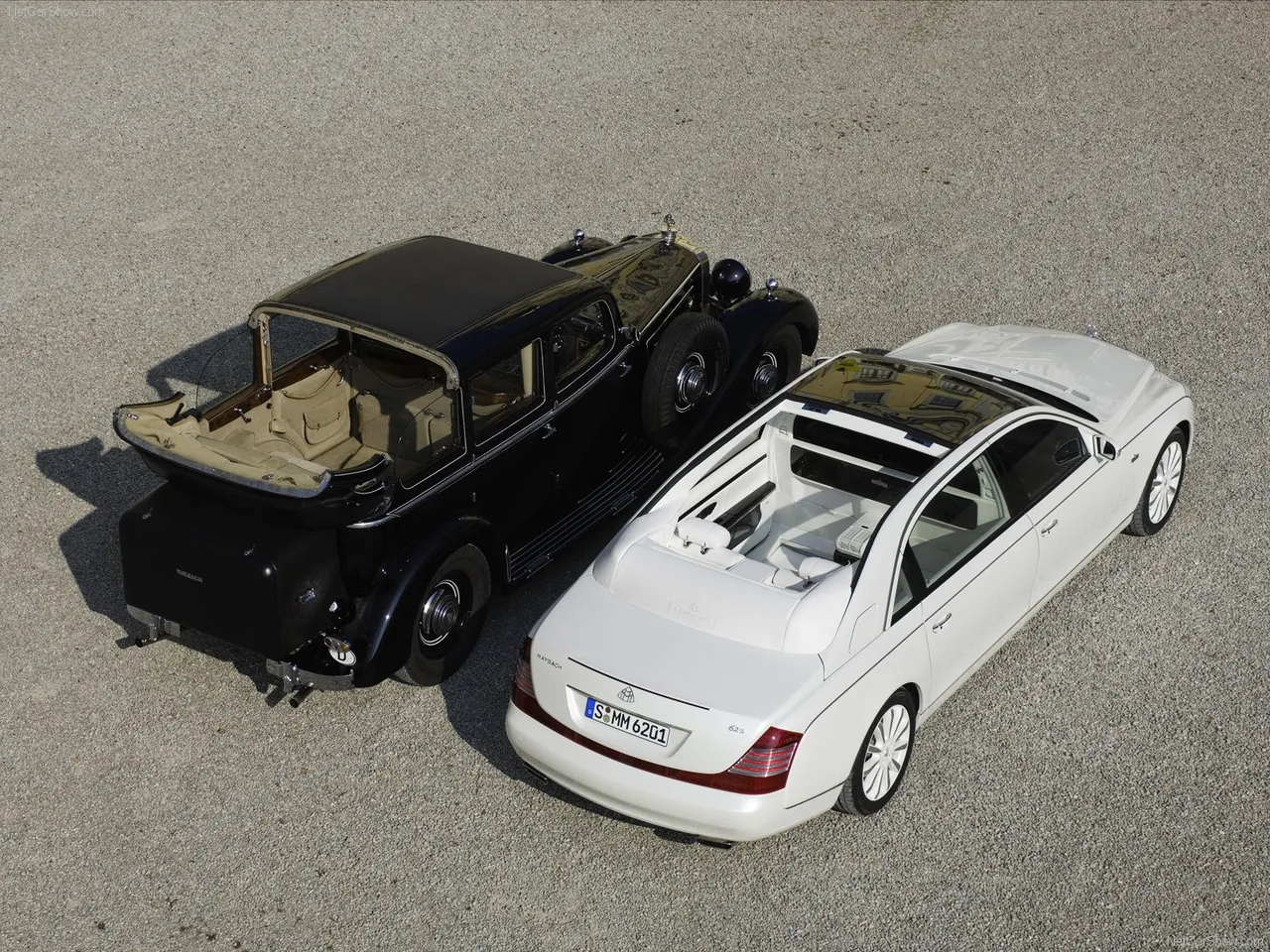 Maybach Landaulet Concept (2007) – zadní tříčtvrteční pohled