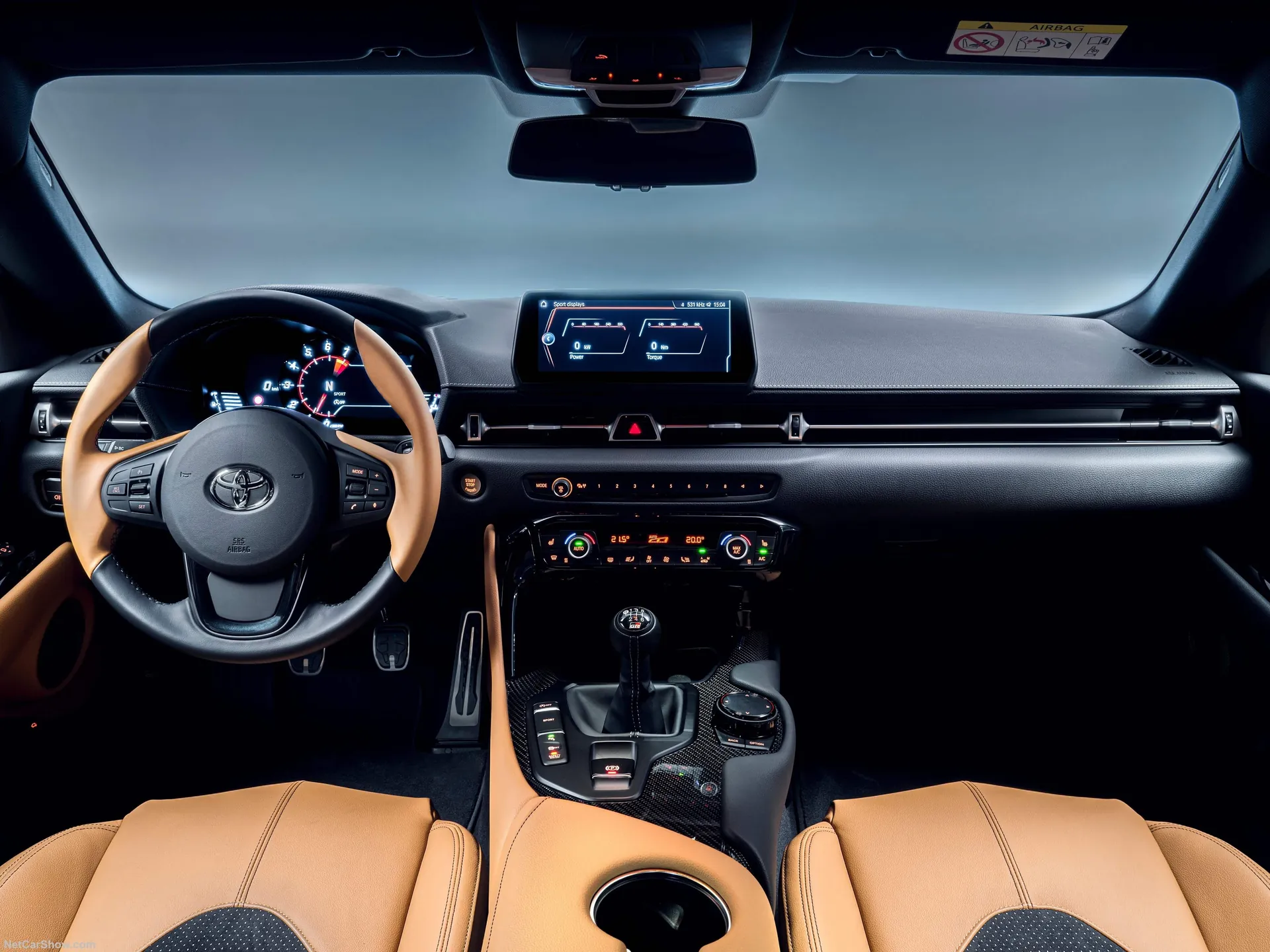 Toyota GR Supra iMT (2022) - Interior