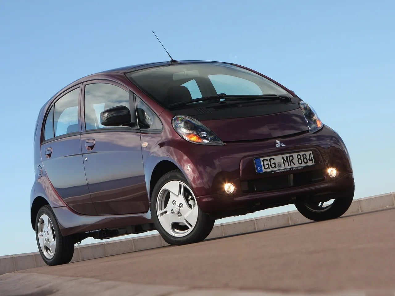Mitsubishi i-MiEV (2011)