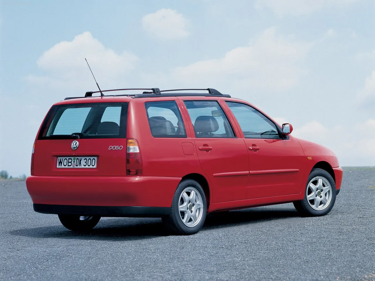 Volkswagen Polo Variant (1997) – zadní tříčtvrteční pohled