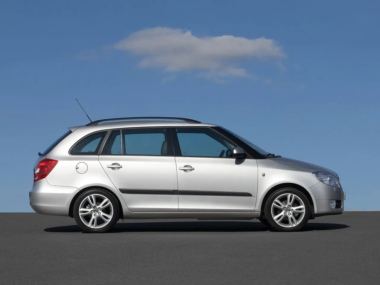 Skoda Fabia Combi (2008) – boční profil