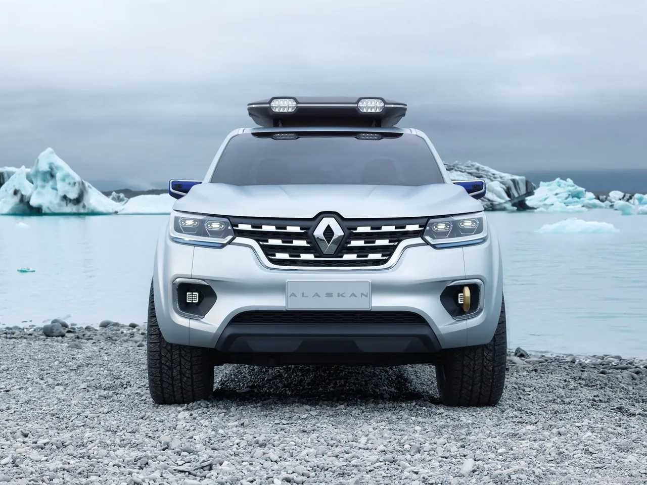 Renault Alaskan Concept (2015) – zepředu