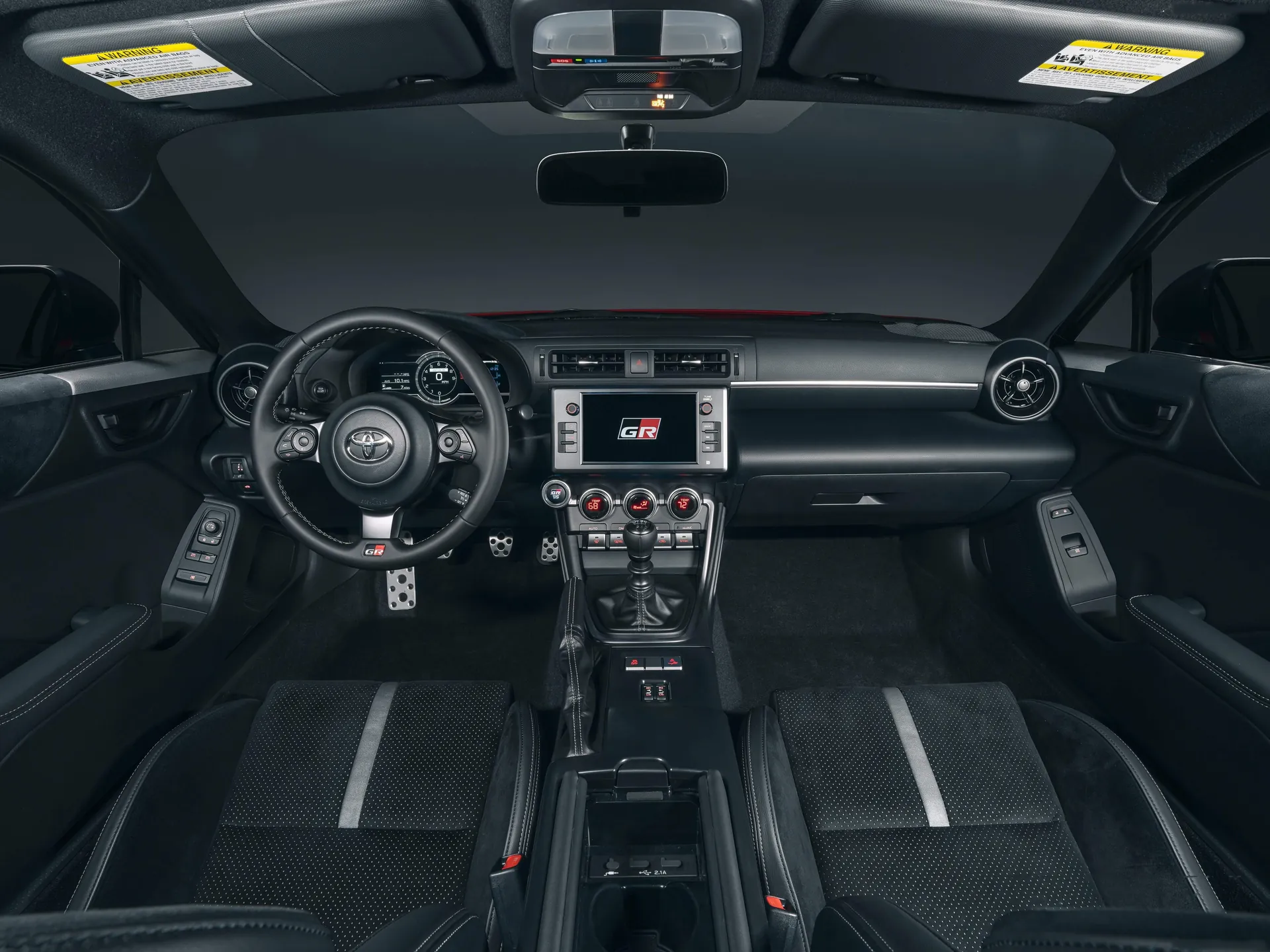 Toyota GR 86 (2022) – interiér