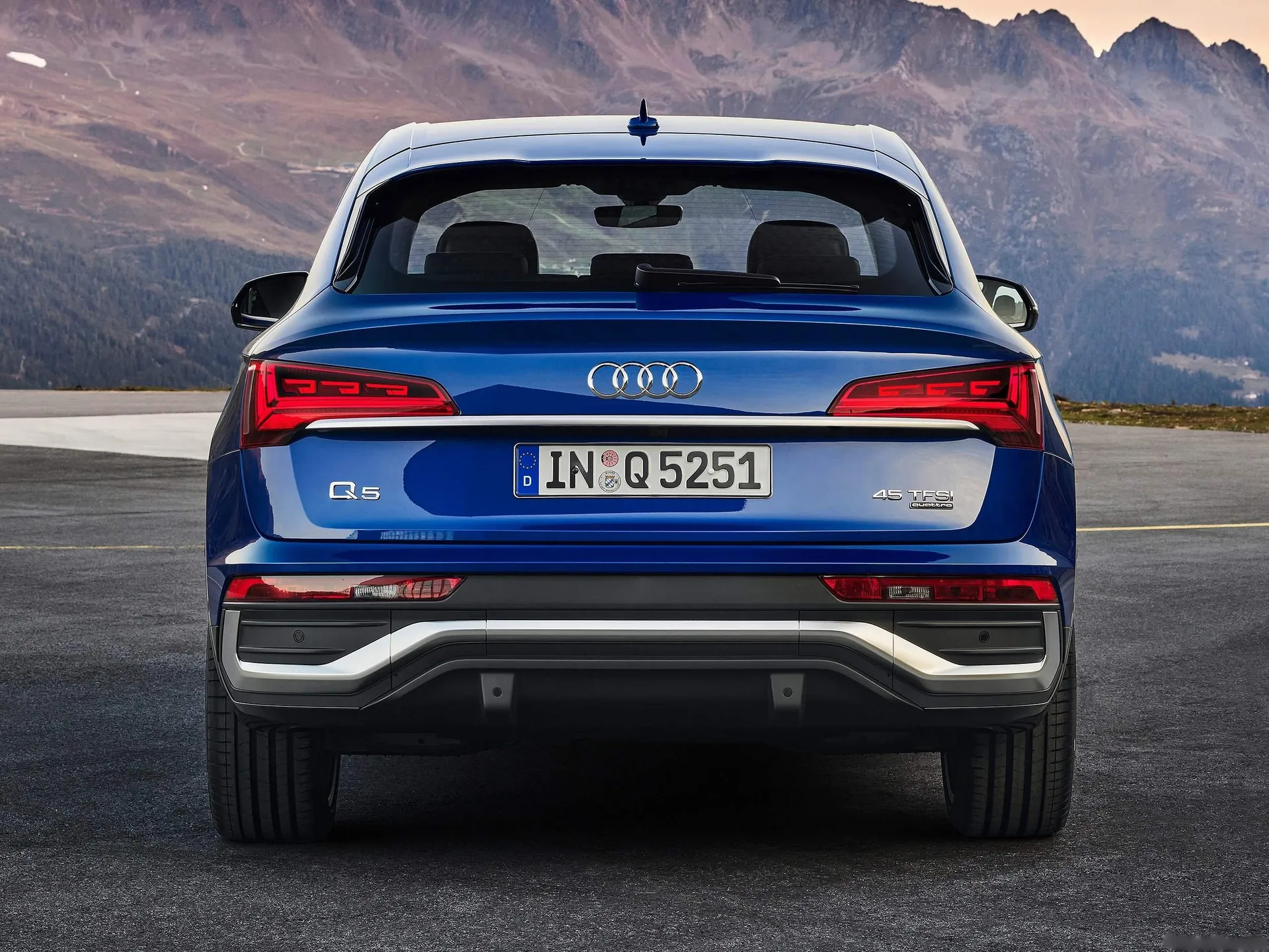 Audi Q5 Sportback (2021) – zezadu