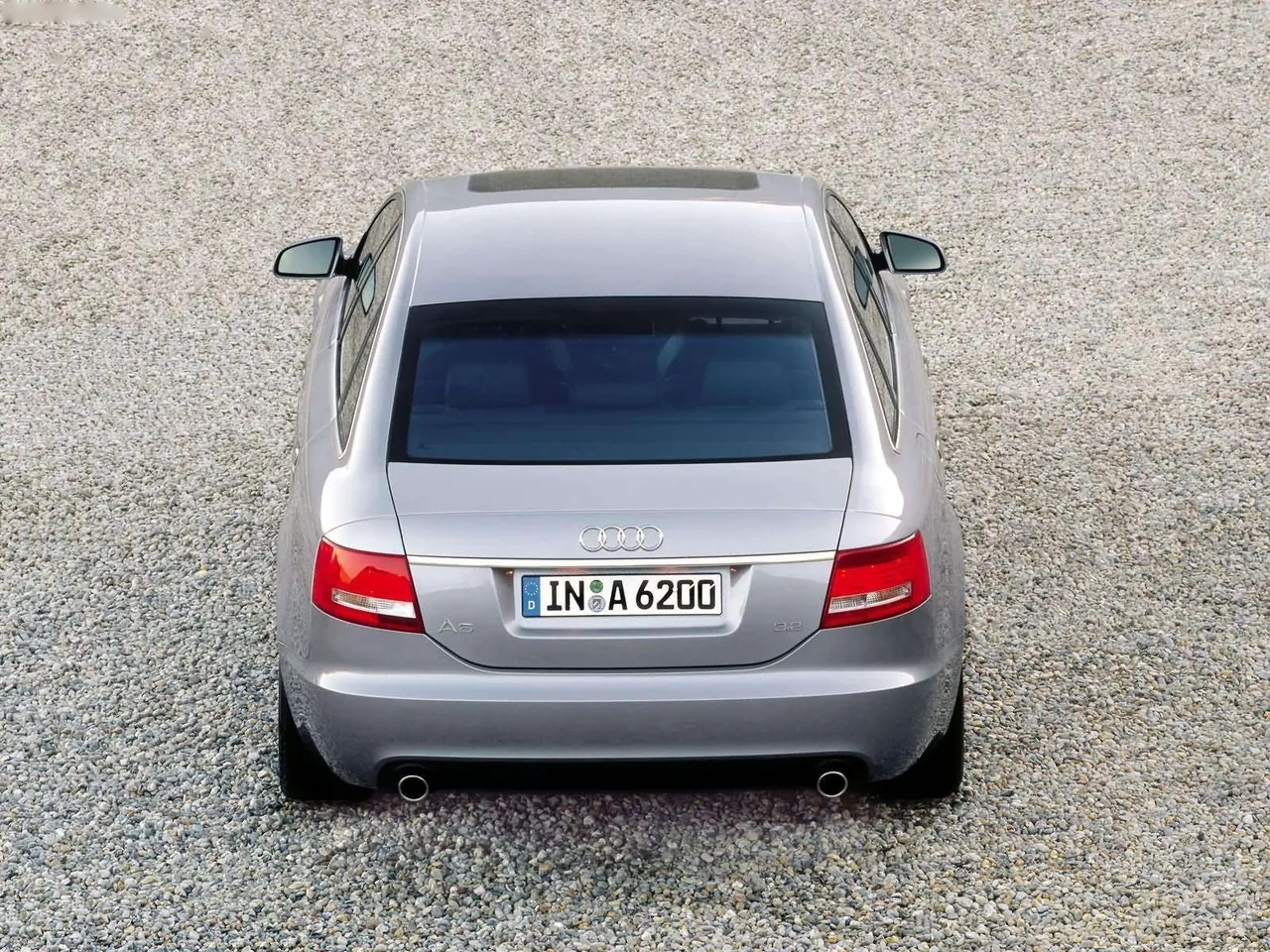 Audi A6 3.2 (2005) – zezadu