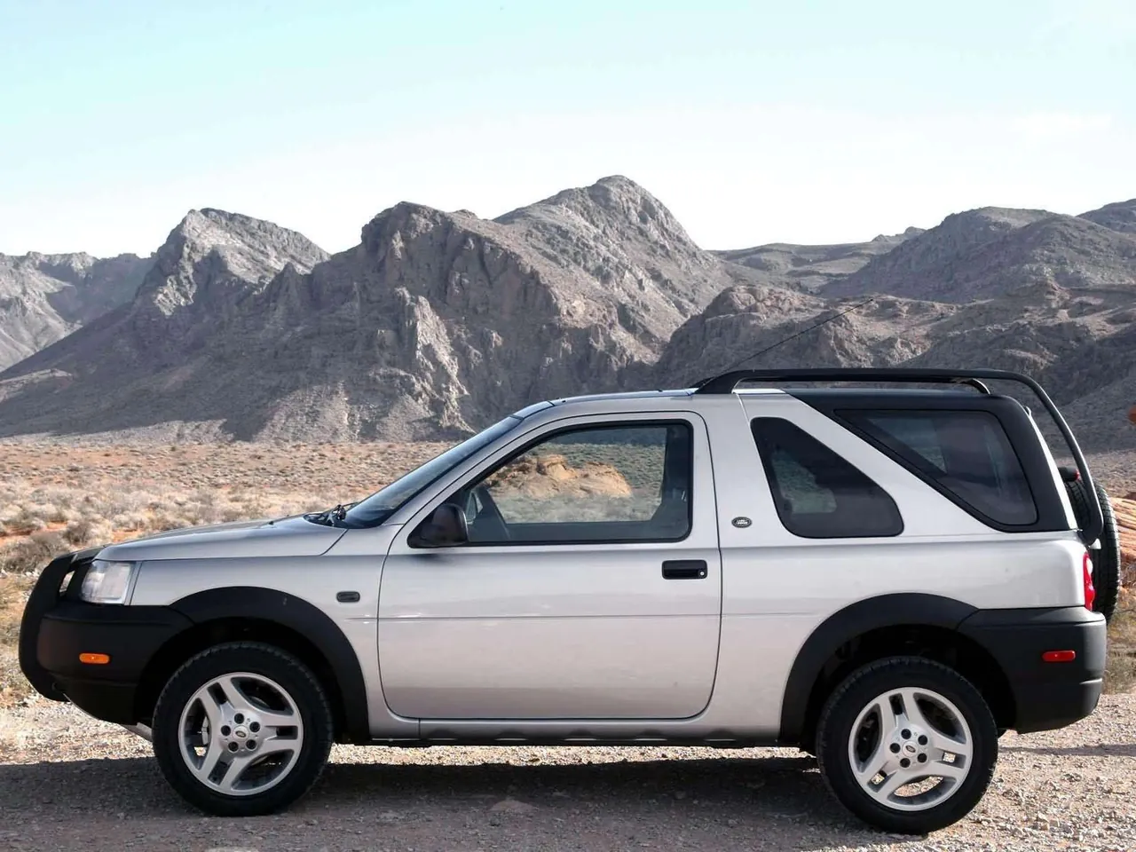 Land Rover Freelander SE3 (2003) - Side Profile