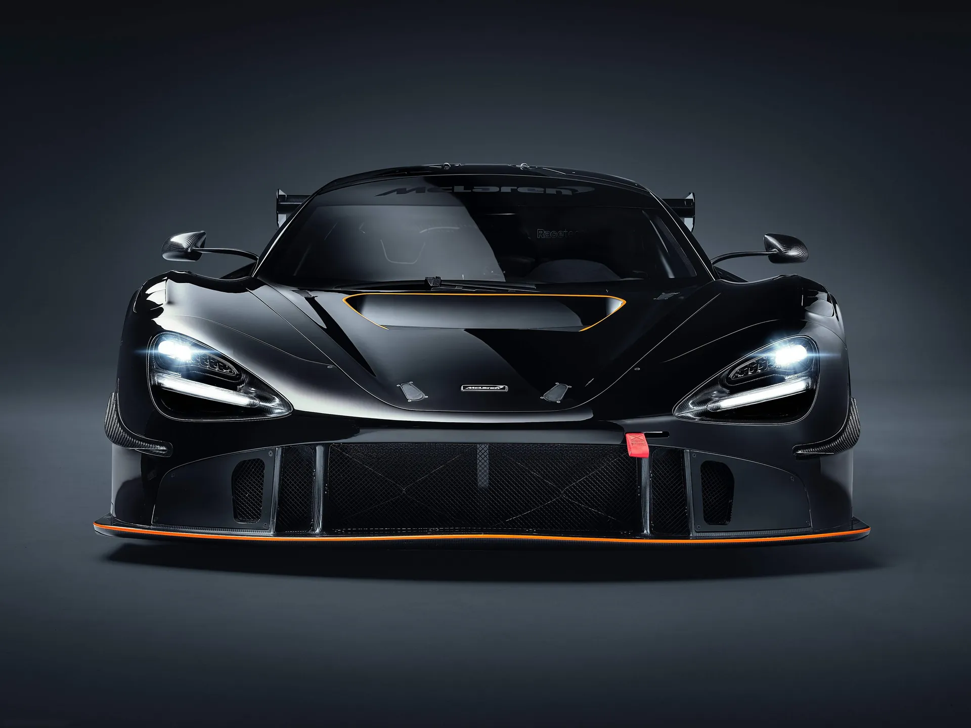 McLaren 720S GT3X (2021) – zepředu